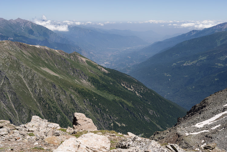 Descent into Galambra Valley